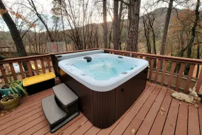 Gorgeous Lakehouse w/Hot Tub,Pool Table, Game Room - Image 4