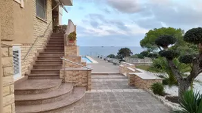 Beachfront house in Tarragona city - Image 5