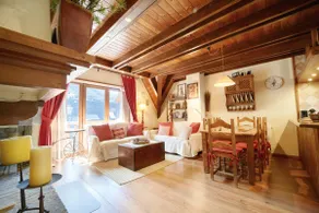 Cozy apartment in the center of Salardú - Image 4