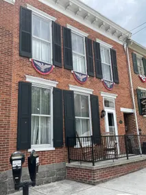 Old Orchard House in Historic Gettysburg - Image 2