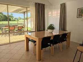 Accogliente casa di famiglia con vista sul campo da golf, WiFi, vicino spiaggia e CBD - Image 4