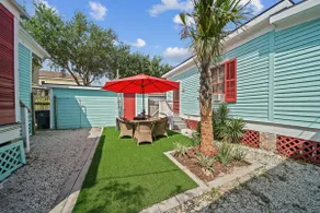 Charming Cottage near Cruise Terminals and Beach! - Image 3