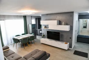 Cherr Residence - Image 3