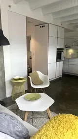 1 bed sub penthouse in Chinatown/Stadium - Image 2
