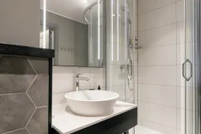 Brand New, Family-friendly with a great location - Moon Apartment - Image 3