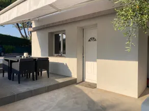 Beautiful apartment in a quiet area and sea view - Image 3