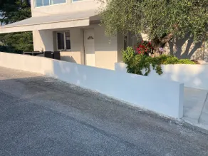 Beautiful apartment in a quiet area and sea view - Image 2