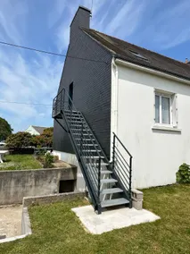 New apartment upstairs of a Breton house - Image 3