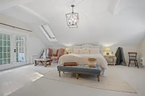 Luxury In The Heart Of Wine Country - Image 2