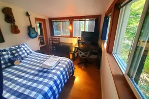 The Artists' Tree House - Image 5