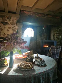 Cozy Auvergne home. - Image 2