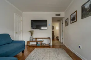 2 bedroom condo with oceanfront one block away - Image 3