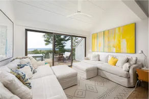 Fully Renovated Condo on Lake Michigan - Image 2