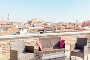 Penthouse with Rooftop Terrace and 360 Views of Venice - Venice5th - Image 2