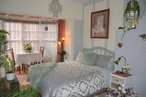 Enchanted Escape B&B - Image 4