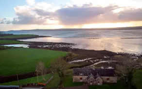The Old Schoolhouse on the Shannon Estuary - Image 3