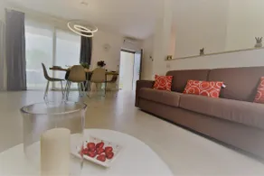 Fiordaliso Apartment - Outdoor hot tub - Image 4