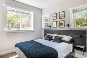Oak Knoll Hideaway - Image 5