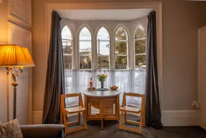 Grand Suite | Heart of Herne Bay | 300m from beach - Image 2