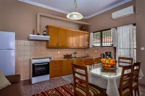 House Stella - Image 5