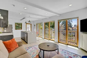Downtown High End King Suite w/ Patio - Image 3