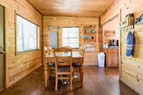 Treehouse Cabin/ Beach and Lake Access - Image 5