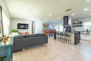 Chelsea’s Cozy Place - Image 3