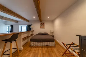 🏛️ Loft at the Maison Carrée – 2/4 people – ⭐⭐⭐ - Image 5