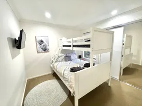 Bundys Best! Modern Luxury in the heart of town - Image 4