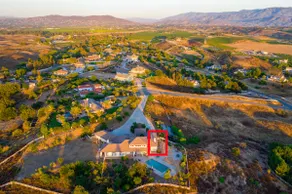 Temecula Wine Country “The Cozy Tannin” - Image 2