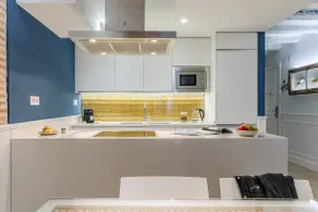 Colon EnjoyBCN Apts, Family Apartment 1 - Image 3