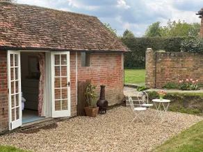 The Studio - A grade II listed bothy - B&B - Image 5