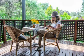 St Clair Cottage-between town & beach - Image 2
