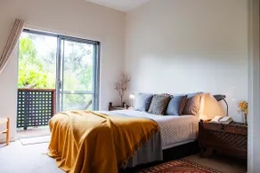 St Clair Cottage-between town & beach - Image 2