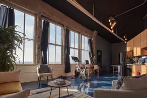 The Bleu (w/ Amazing View) - Image 4