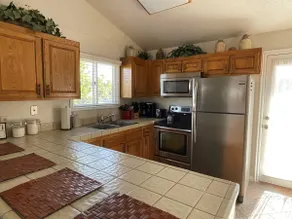 Nice Views, Vaulted Ceilings, and a Great Price! - Image 4