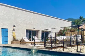 Pretty & confortable studio on private garden - Image 2