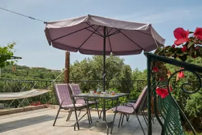 Batilas Garden House - Image 3