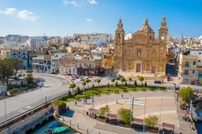 Central 3 Bedroom Entire Apartment Msida - Image 2