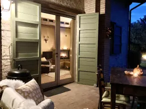 Mezzanine Apartment in farmhouse with large pool - Image 2