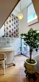 Exclusive Townhouse Just Steps from the Beach - Image 3