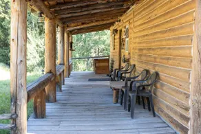 AP Ranch - Ravens Nest Cabin - Image 3