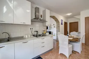 Apartment Senia - Image 5