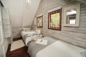 Standard Family Cabin 2 - Image 5
