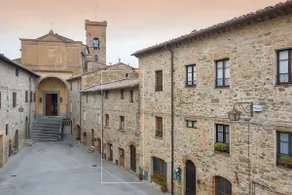 A Peaceful Oasis in a Medieval Italian Village - Image 2