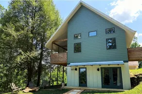 St. Elmo Oasis: Modern | Colorful | Fire Pit | 3BD - Image 3