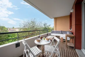 Apartment - terrace and parking 2 steps from the metro - Image 2