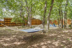 Modern A-Frame cabin minutes to the square - Image 3