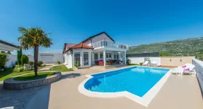 Luxury Villa Horizon - Image 2
