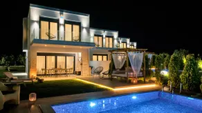 Deluxe 4-Bedroom Villa | Soleado Villas - Image 2